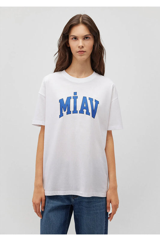 Blue Printed White T-Shirt Loose Fit / Loose Comfortable